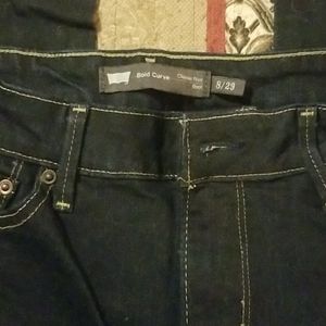 Womens Levi's bold curve size 8M/ 32 inseam